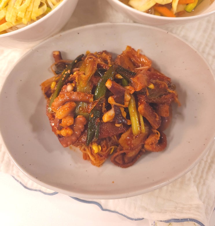  낙지볶음 레시피, 삼겹살 넣어 맛집보다 맛있게