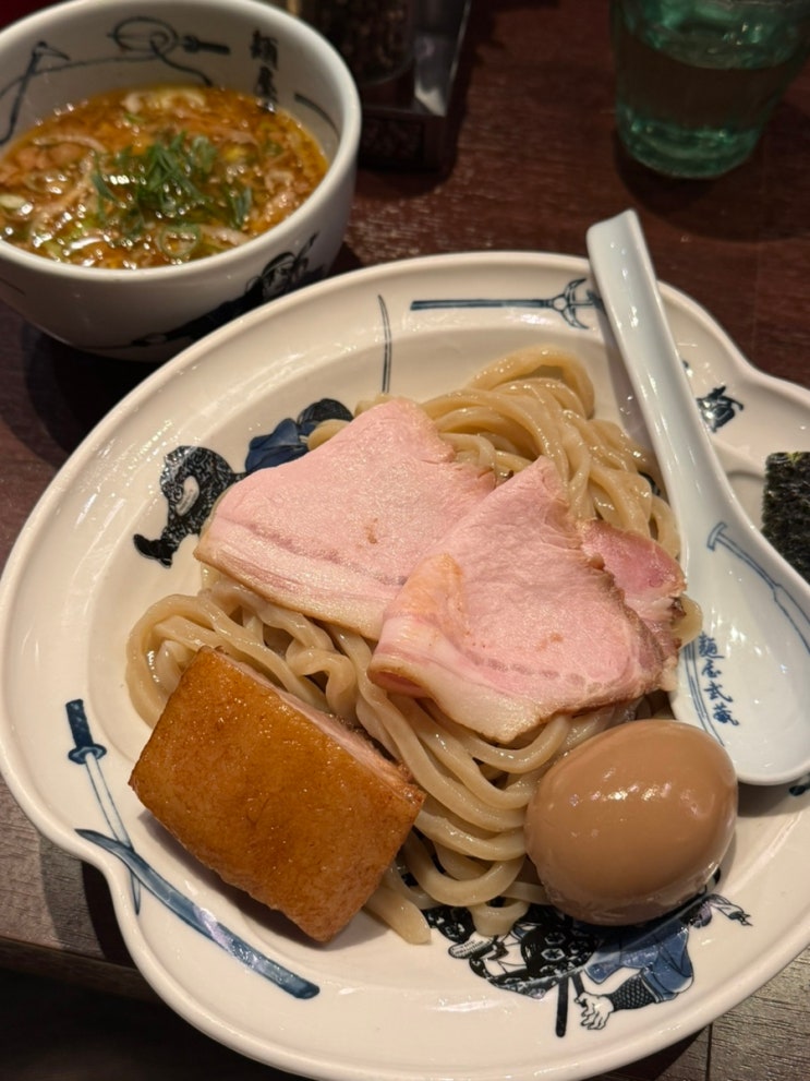  도쿄 신주쿠 맛집 멘야무사시 츠케멘!