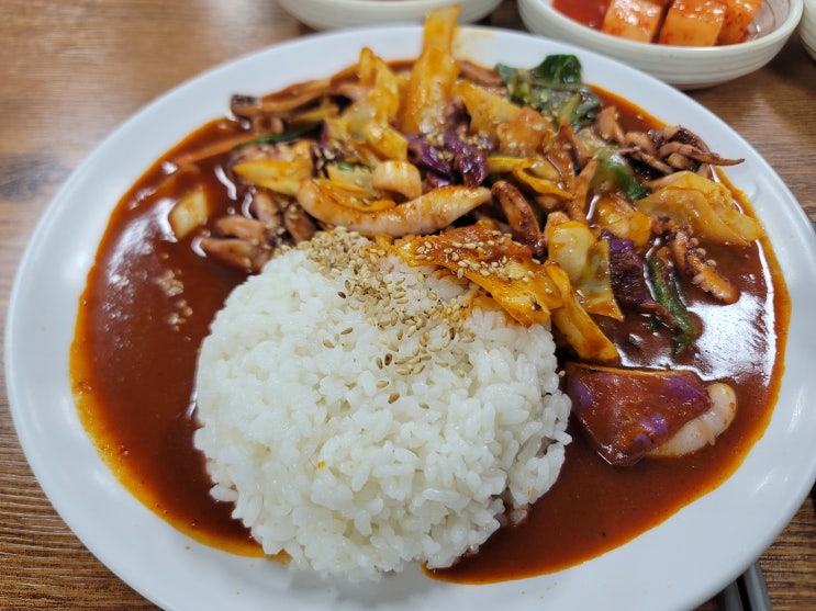  경기도 성남시 중원구 상대원동 우림라이온스밸리2차 회사 근처 점심 먹기 좋은 가성비 오징어덮밥 처가집