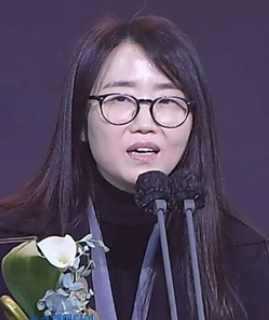   김은희 작가 "이재한은 조진웅" 과거 발언 조명! '시그널2' 방영 앞두고 조진웅 은퇴 초강수