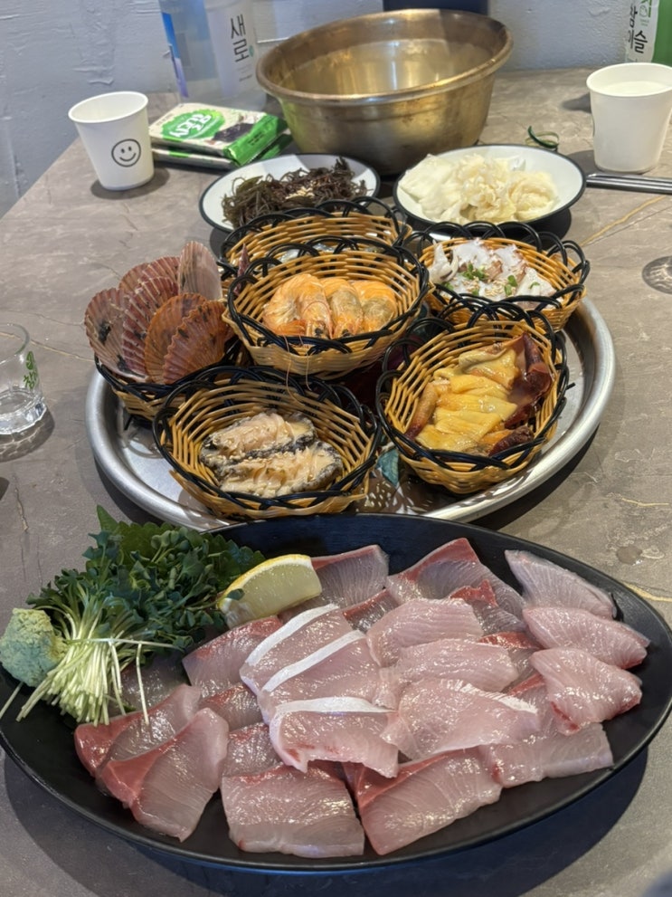  송파/잠실새내 해산물 맛집! 연화리해녀촌 (방어회, 해산물모듬)!
