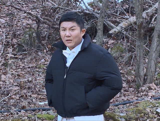 <b>조세호</b> 조폭 연루설 전면 부인…그런데 ‘1박 2일’ <b>하차</b> 청원... 