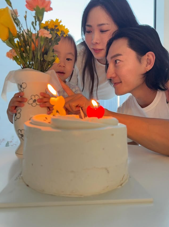  [공유] 허니제이정담 "내년에 또 놀자!" 3주년 결기.. 그 결혼반지 이야기 (반조애)