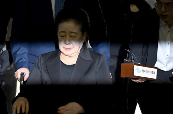 <b>통일교</b> ‘VIP 선물 리스트’ 터졌다! 여야 정치인 7명 실명은?
