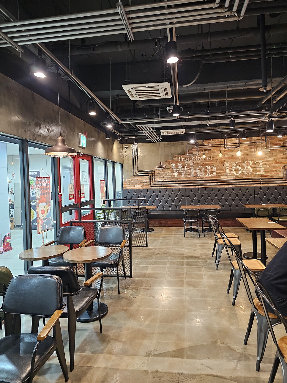 비엔나커피하우스 마곡나루역점 사진 6