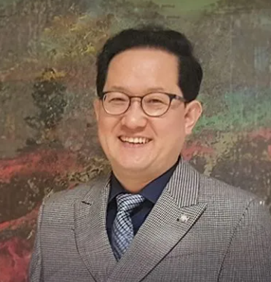 김경호 변호사, 디스패치 기자 고발