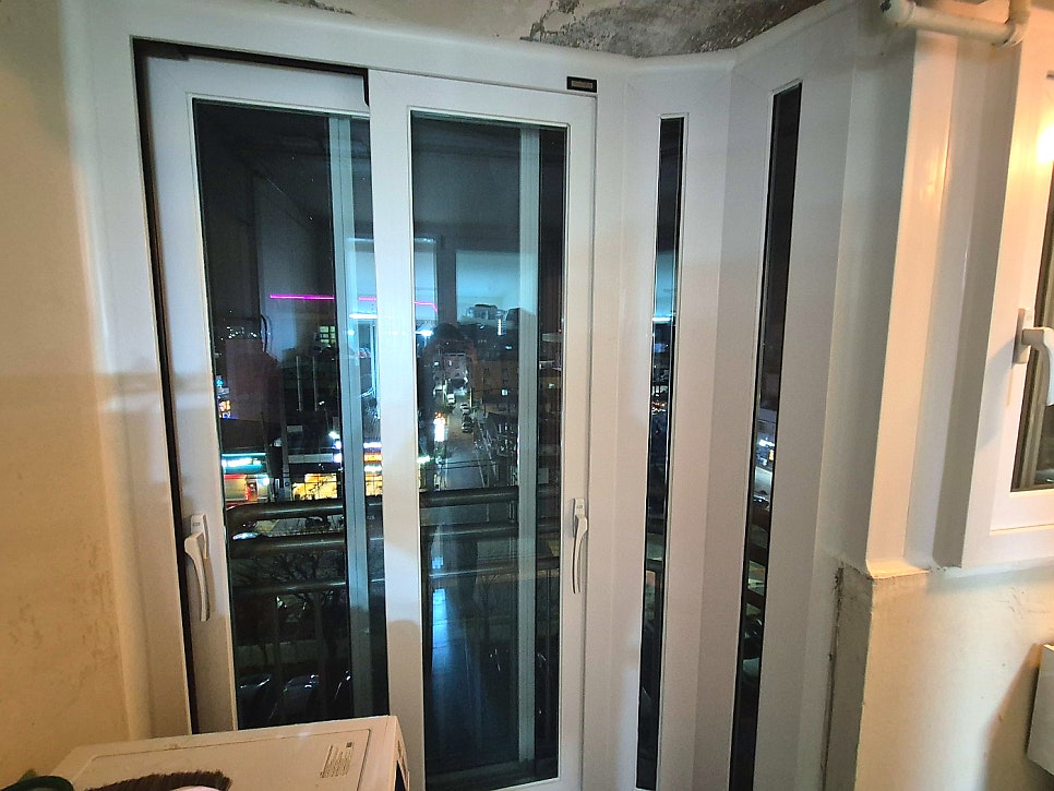아산샷시교체, 한겨울이 오기 전 교체해야 하는 이유 2