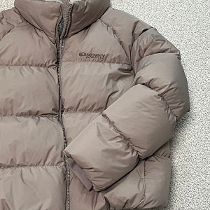 디스커버리 익스페디션 패딩 여성 2년째 손이 가는 오리 솜털 패딩 리뷰