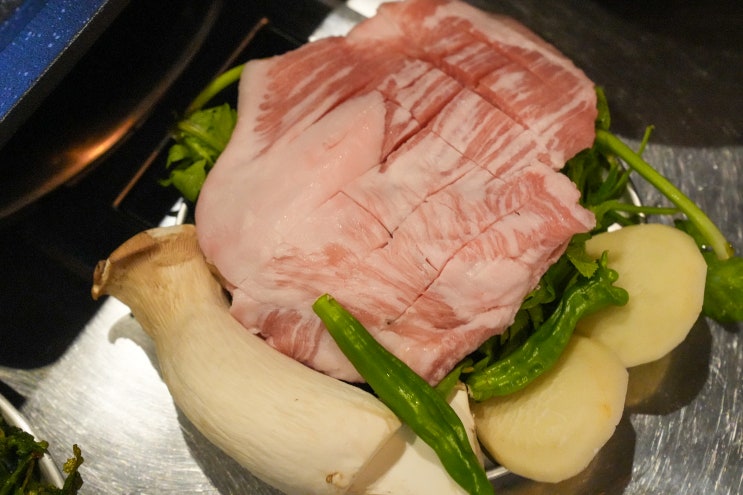  검단신도시 맛집 20일 교차 숙성 한돈이 매력적인 김숙성 검단신도시점 리뷰