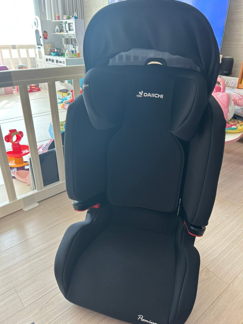 다이치 브이가드 ISOFIX 주니어 시즌2 프리미엄 카시트 구입_4살아기 주니어카시트로 업그레이....