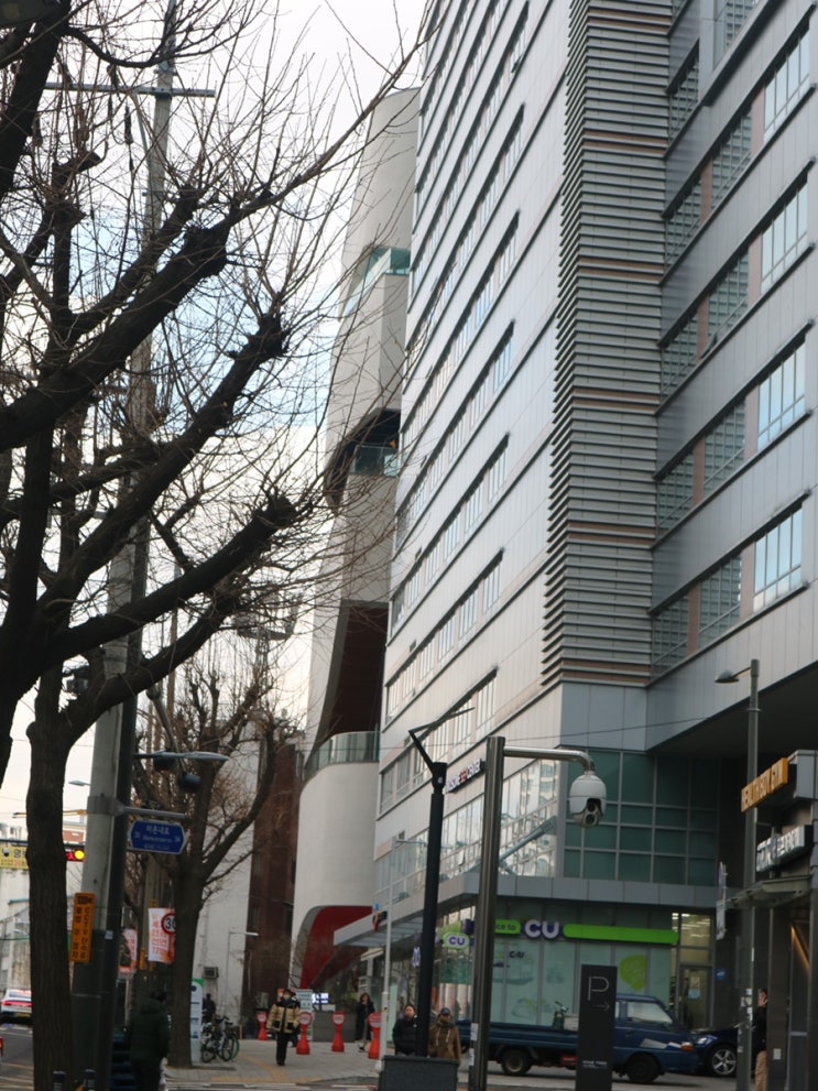  서울 영화센터 12월 개관 무료상영 - 일반관람 만원 보러갈만 한가?