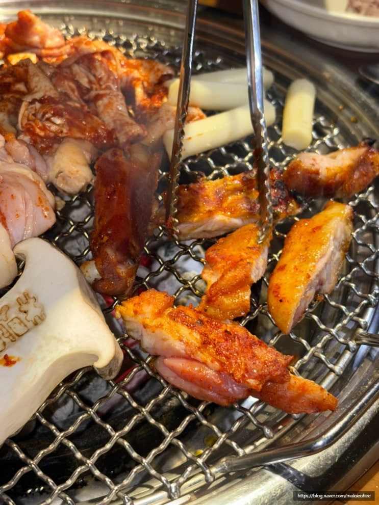  박재성의 메밀숯불닭갈비 신림 고기집 닭발 닭목살 찐맛집