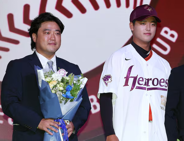 키움 1순위 신인 <b>박준현</b>, "<b>학폭 인정</b>"…행정심판위 처분 뒤집혀