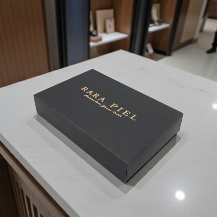  350g의 흑지를 사용한 S형 조립식 슬리브 지갑 박스 맞춤 제작 사례