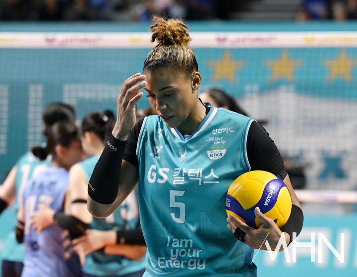 ‘GS칼텍스 1세트 <b>아쉬움</b>’…<b>이영택</b>·유서연, 연결 흔들린... 