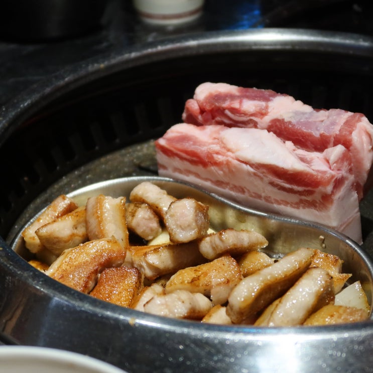  육즙폭발 인생고기집,육즙당 종로본점 메뉴 리뷰(+콜키지, 예약)