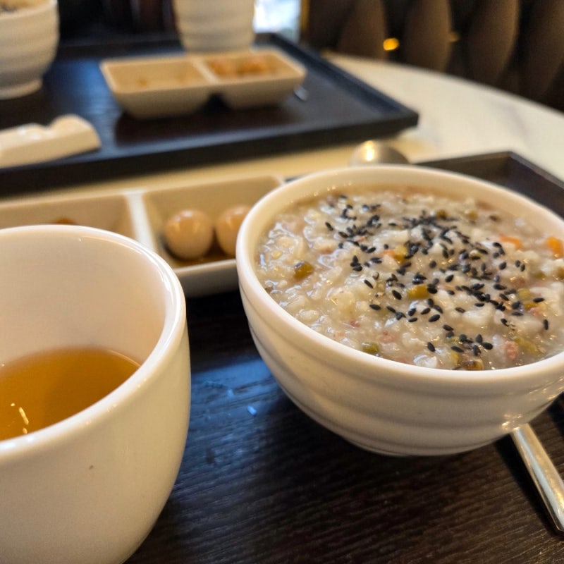 연말 건강검진 받으셔야죠. 전주 내과 검진 후 카페 이용 후기