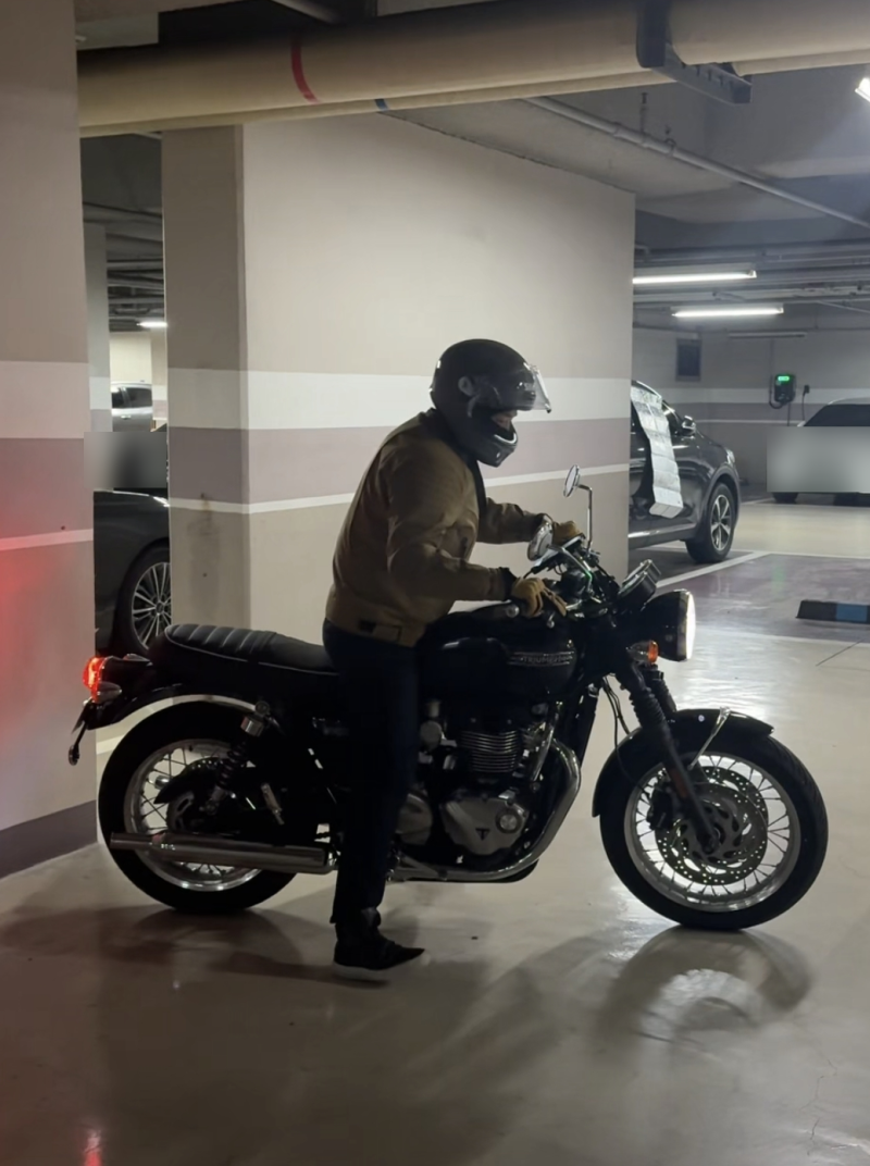 트라이엄프 본네빌 T120 (Bonneville T120) 700 KM 주행후기 및 초회 점검