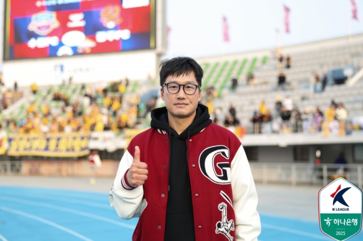 이정효 광주 FC 재계약, 강기정 시장 러브콜. 최고 예우와 전폭 지원.