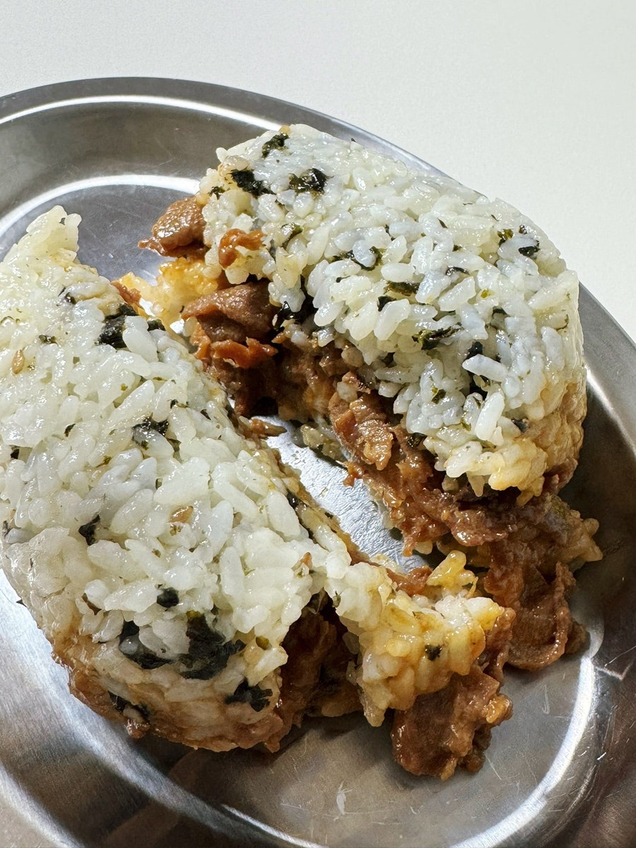 봉구스밥버거 산본역점 사진 6