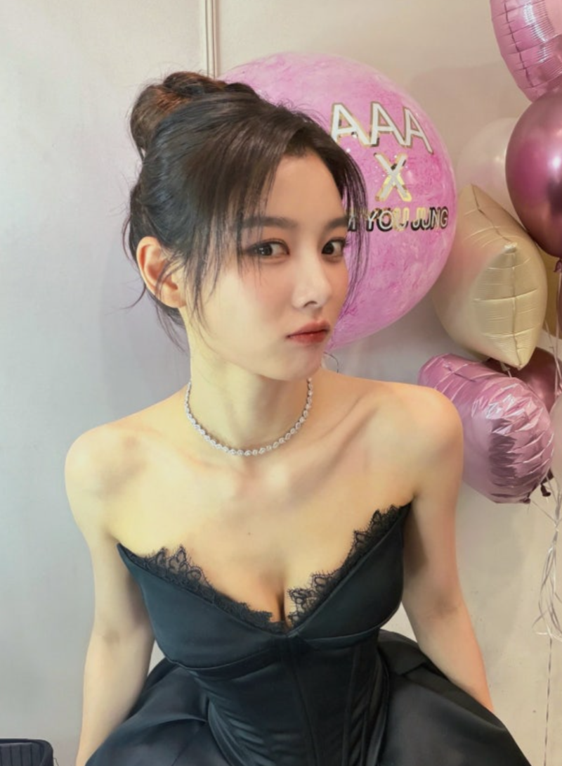 26세 김유정, ‘뼈말라’ 반전 건강미 한층 성숙해진 여배우의 지금