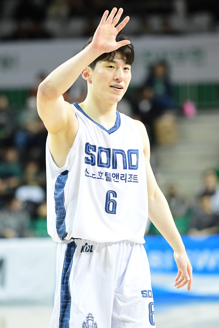 ‘고양 <b>소노 이정현</b>’ 2라운드 <b>MVP</b> 영예…워니·타마요를... 
