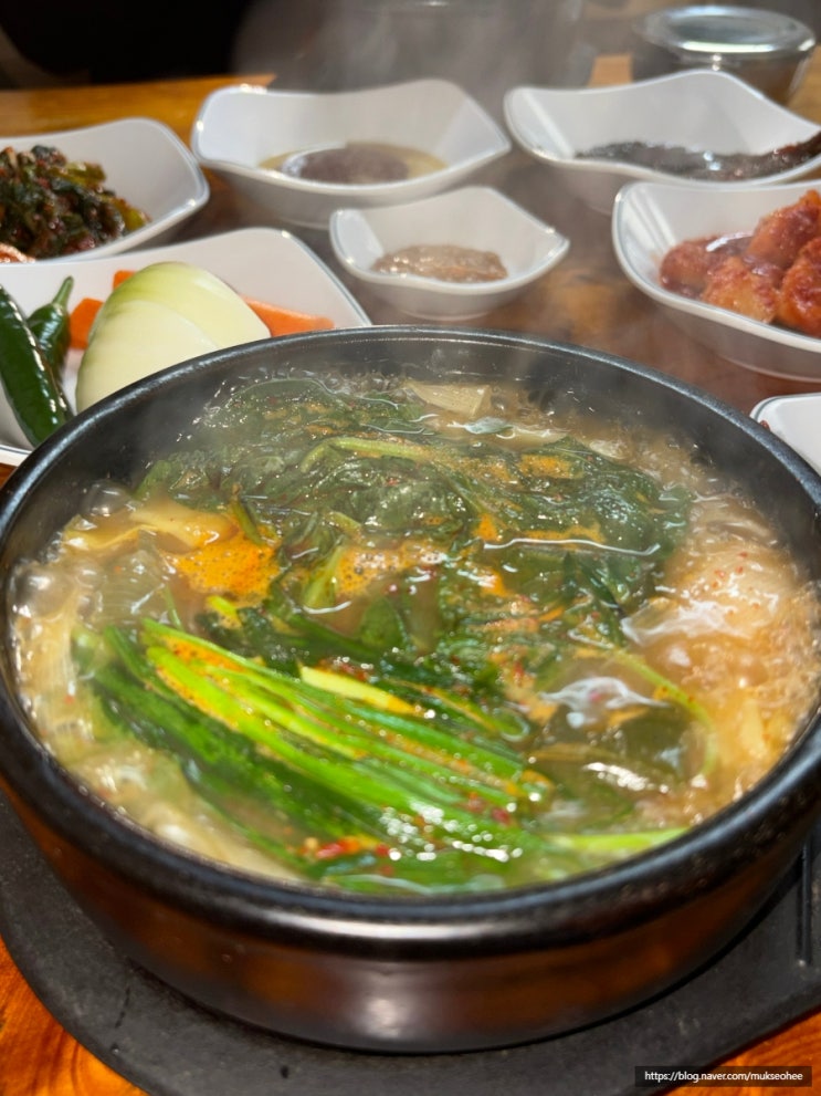  시골집 봉천역 맛집 신림 보양식 추천 뜨끈한 염소탕