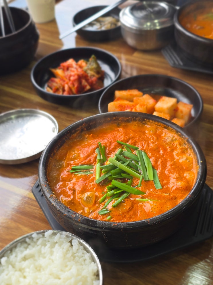  청주 오창 소보양본가 소보양탕 후기 – 진한 한우 국물로 몸보신 제대로 했어요