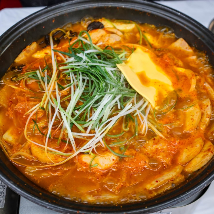 홍천 소노벨 비발디파크 근처 맛집 비발디 주변 부대찌개 돈까스 가성비 굿
