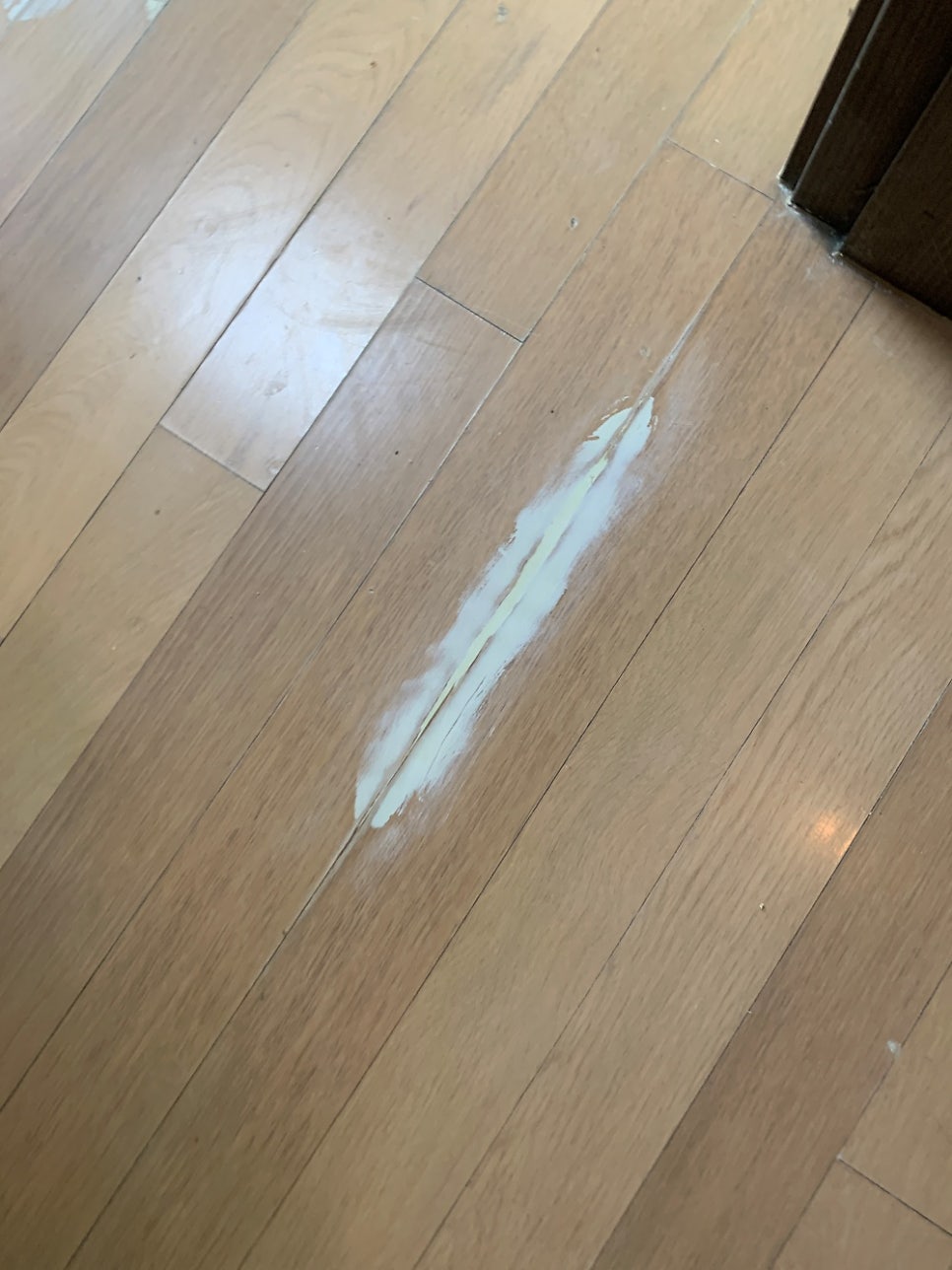 마루바닥 찍힘 보수 동작구 30평대 아파트