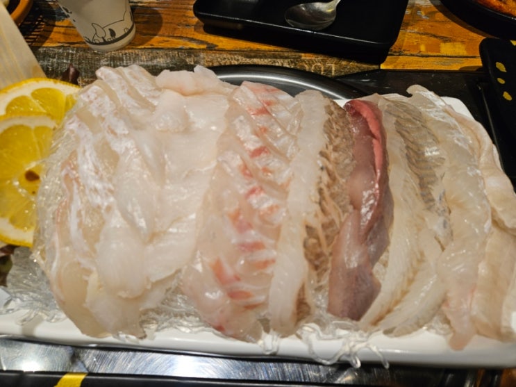  원주 연말모임 장소!홀넓고 스끼다시 많은 횟집! 태장동 '자그마치'후기