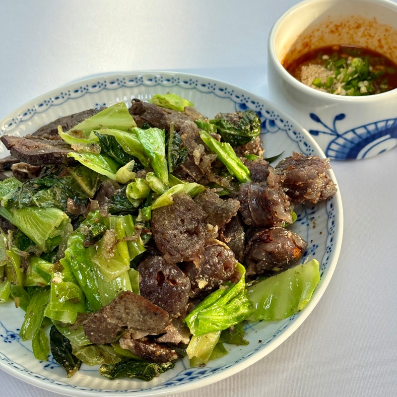 순대도 죄책감 없이 즐긴다! 채소 듬뿍 순대야채볶음 레시피