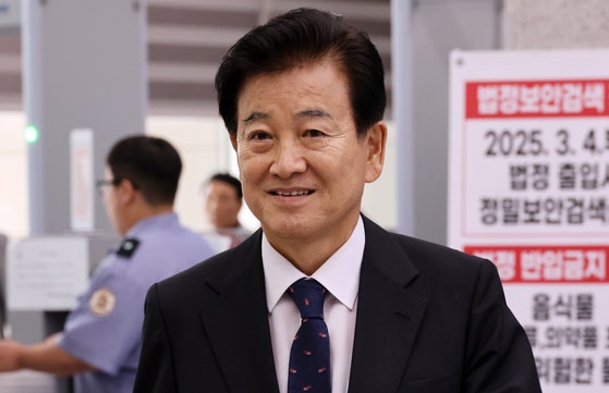 정동영 장관, 통일교 금품수수 의혹 논란! 나이 학력 고향 프로필