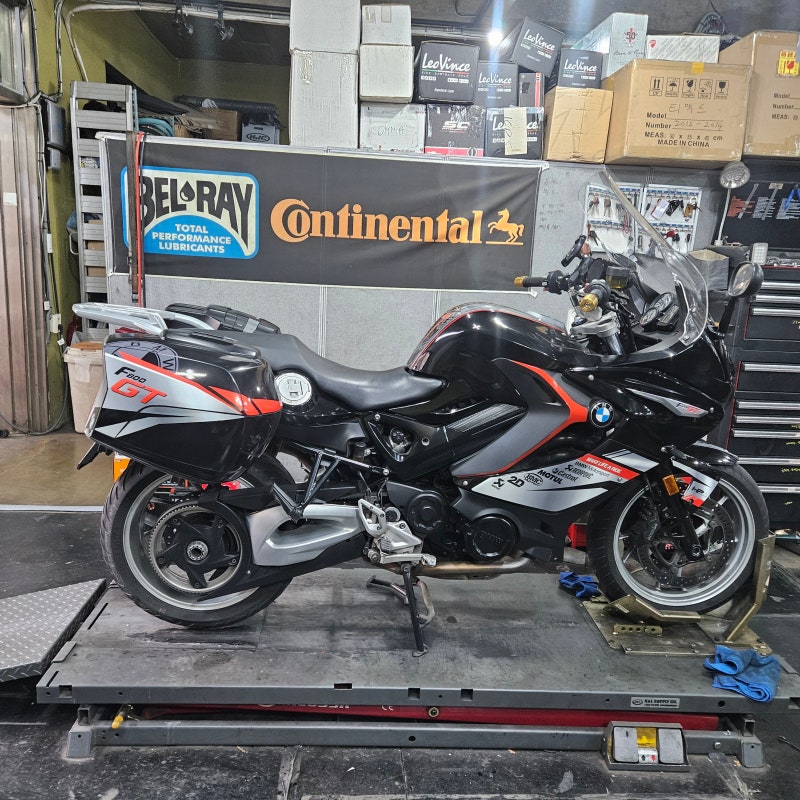 BMW F800GT 셸 어드밴스 15W50 엔진오일, 오일필터 교체 작업 후기 오토바이 정비 부품