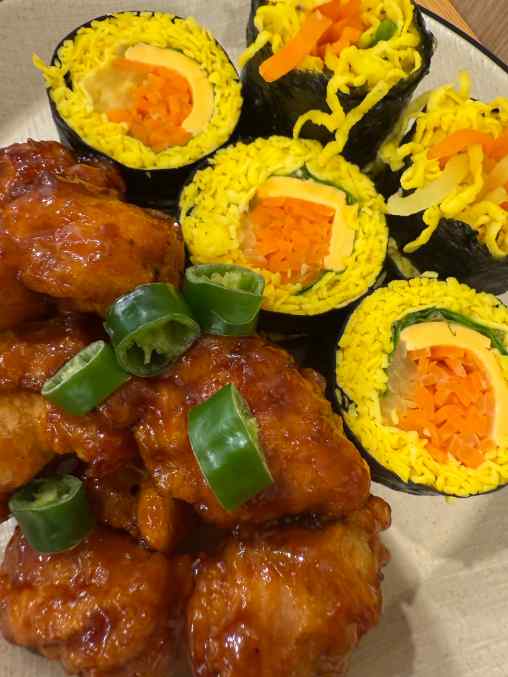  닭장수김밥 서강대점 | 신선한 김밥부터 프리미엄 닭강정, 키토김밥까지 다 맛있었던 후기