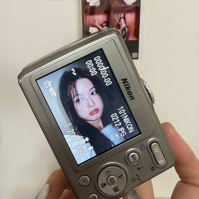 니콘 쿨픽스 p4 작례 및 후기 (P3과 비교 조이 태연 누가영 빈티지디카)