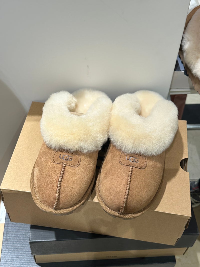 UGG 어그 슬리퍼 구매 후기 | 코케트, 디스케트,현대백화점 목동점 UGG 사이즈팁, 가격, 실착샷