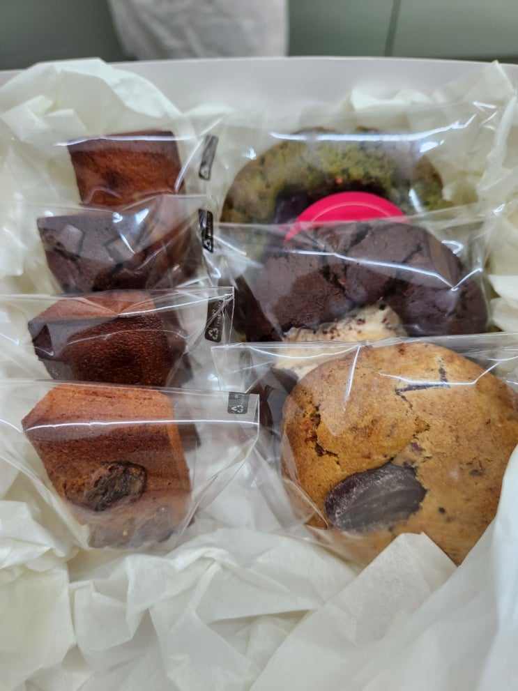  대전 관저동 크렘므 (Cremme)  선물하기 좋은 디저트 맛집! 휘낭시에 & 스모어 쿠키 내돈내산