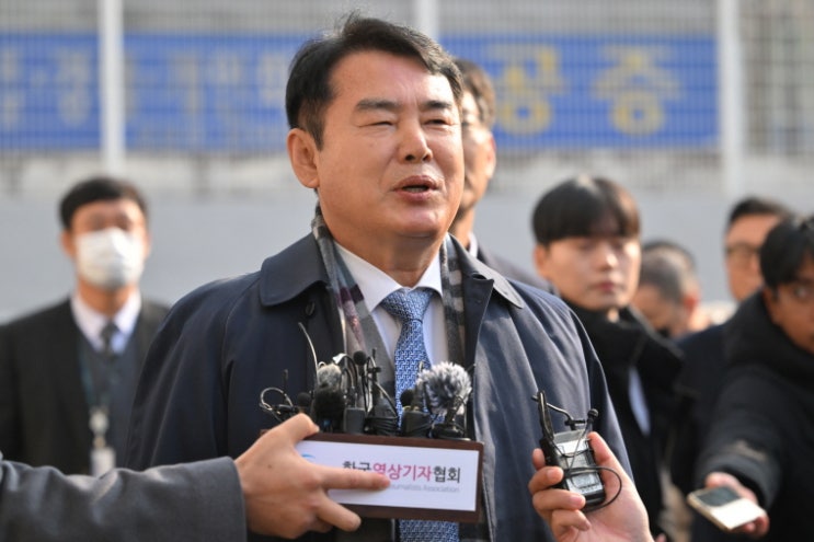 '동창 감사관 <b>채용</b> 외압 의혹' <b>이정선</b> 광주<b>교육감</b> 구속영장 기각