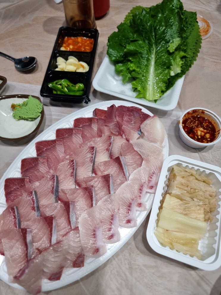  [신제주 맛집] 제주공항 근처 가성비 회 포장 신제주회어시장 방어회 석화찜