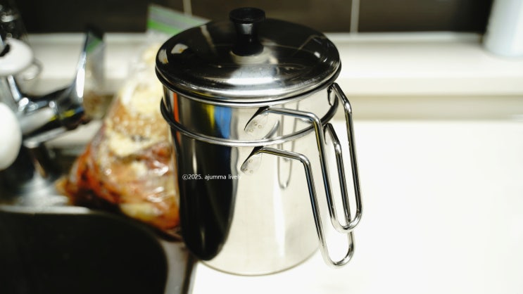  주방 악취 차단과 위생적인 스텐 음식물 쓰레기통 2L 왜 이제야 샀을까요?