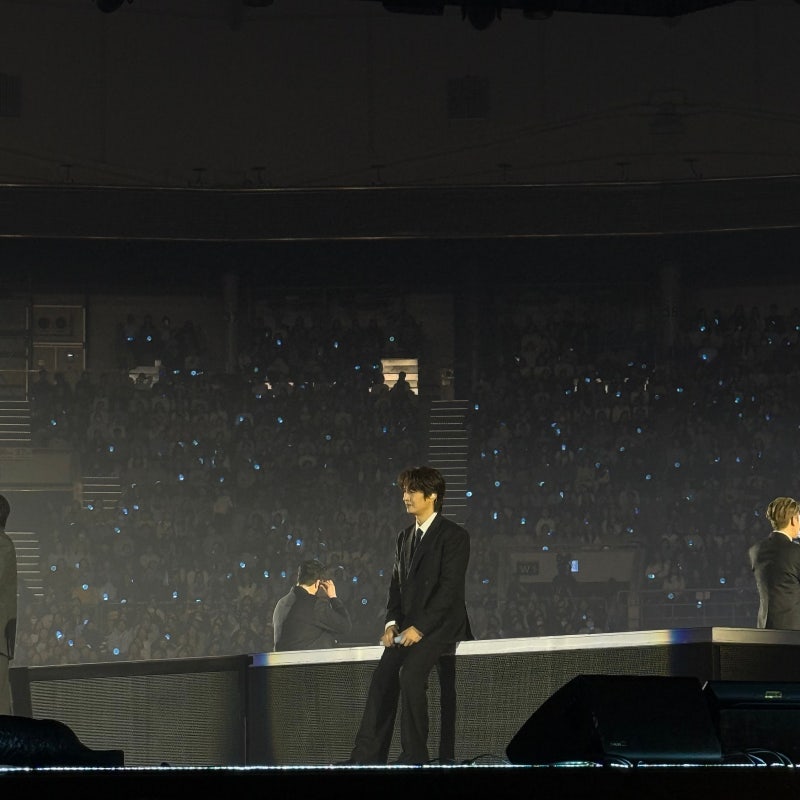 2025 지오디 콘서트 ICONIC BOX(스탠딩 B구역 시야)