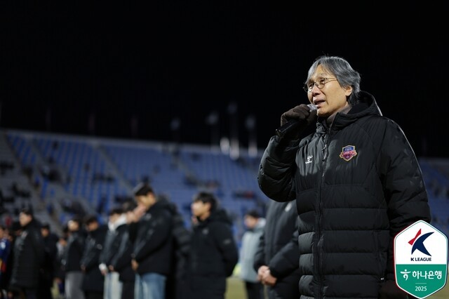  수원FC 2부 강등 후 이사회 전원 사임 결국 사의 표명