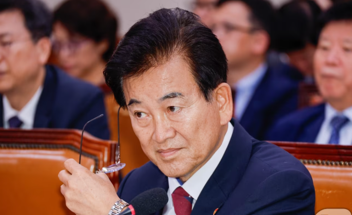 " 정동영 장관 <b>통일교</b> <b>의혹</b> 강하게 부인, 그런데 <b>윤영호</b>는... 