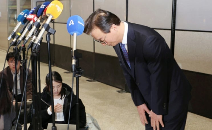 정부 첫 장관 낙마, <b>전재수</b> 해수부 장관 <b>사의 수용</b>의 배경과 파장