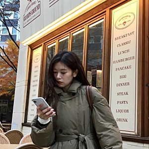 정소민 겨울 사복패션, 온앤온 트렌치 구스다운으로 완성한 데일리 클래식룩