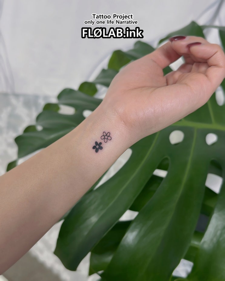  순천타투 플로랩잉크초초초미니미한 심플한 무드의  fineLine Tattoo 모음