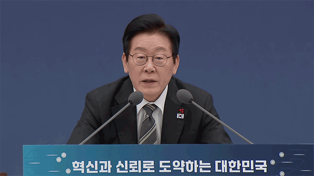 <b>이 대통령</b> “종편, <b>방송</b>인지 <b>편파</b> 유튜브인지 의심 드는 경우 꽤... 