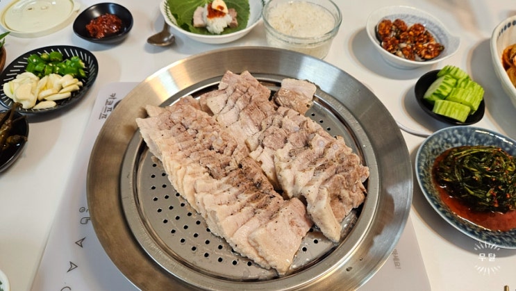  잡내없이 촉촉한 무수분 삼겹살 수육 삶는 법 냄비요리 레시피