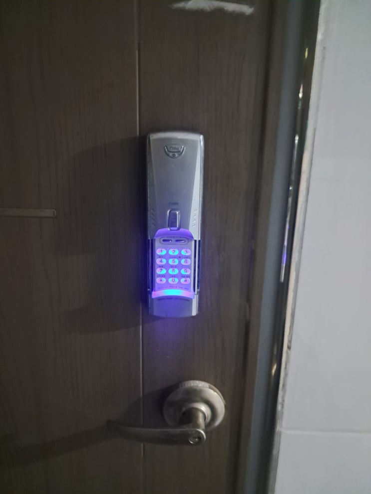  일산열쇠 덕분에 집 앞에서 덜덜 떨지 않았던 이유